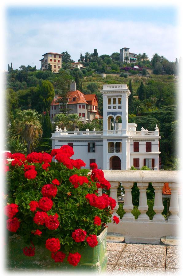 Hotel Aurora Bordighera Kültér fotó